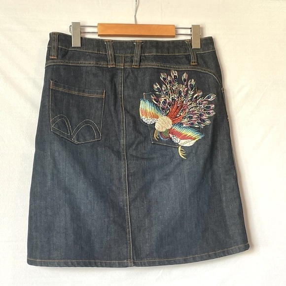 BUFFALO David Bitton Denim Skirt Peacock Embroider - Picture 1 of 6